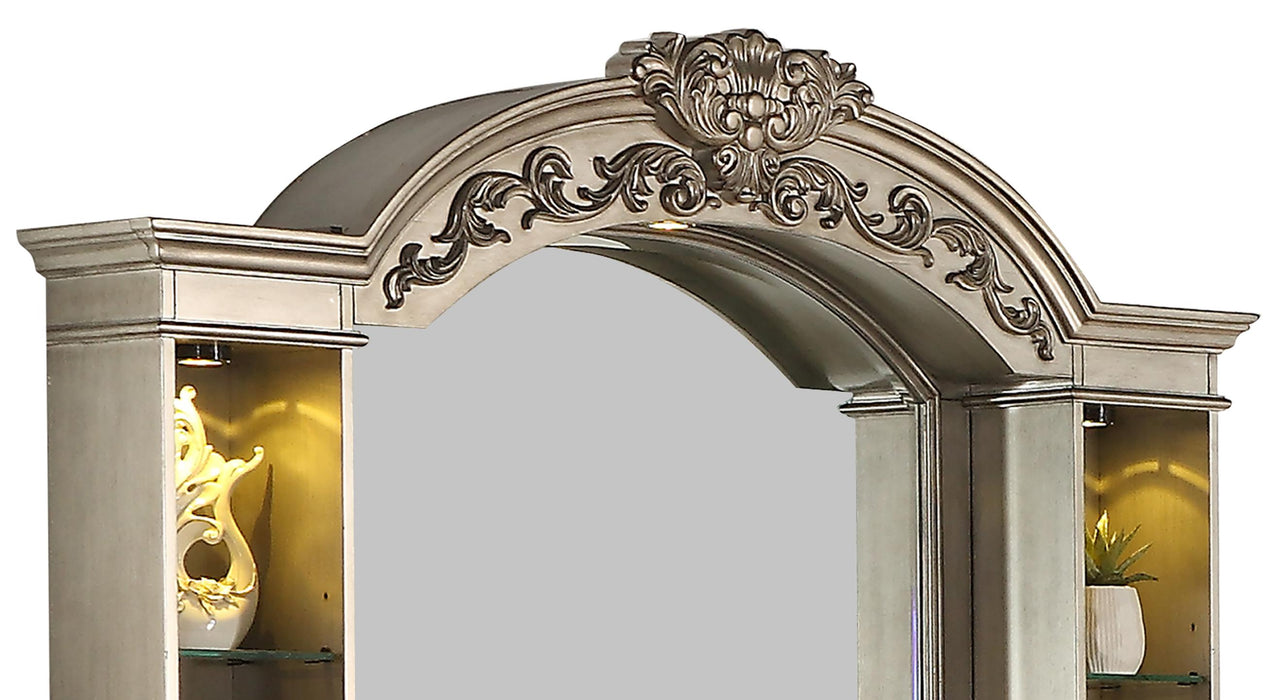 Platinum Traditional Style Mirror in Gold finish Wood