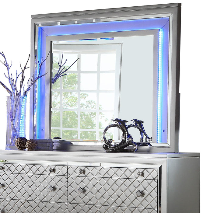 Shiney Contemporary Style Mirror in Silver finish Wood