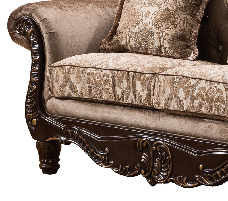 Giana Traditional Style Loveseat in Cherry finish Wood