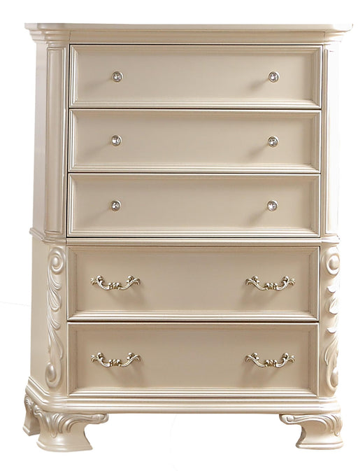 Victoria Traditional Style Chest in Off-White finish Wood image