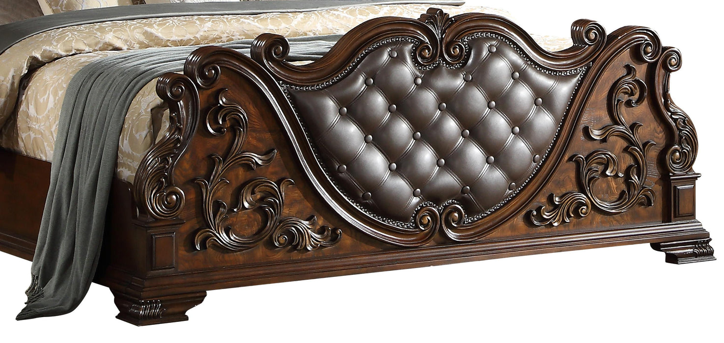 Santa Monica Traditional Style King Bed in Cherry finish Wood