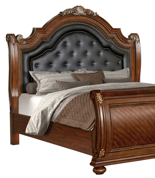 Viviana Traditional Style King Bed in Caramel finish Wood