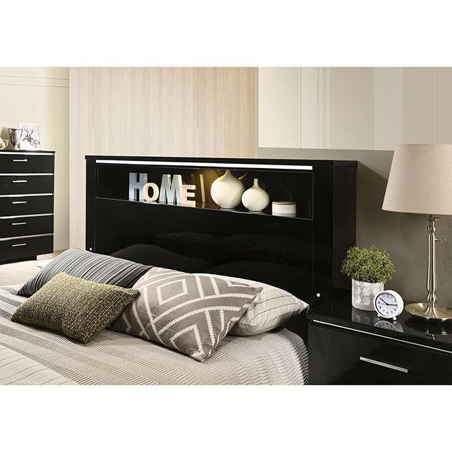 Carlie Queen Bedroom Set