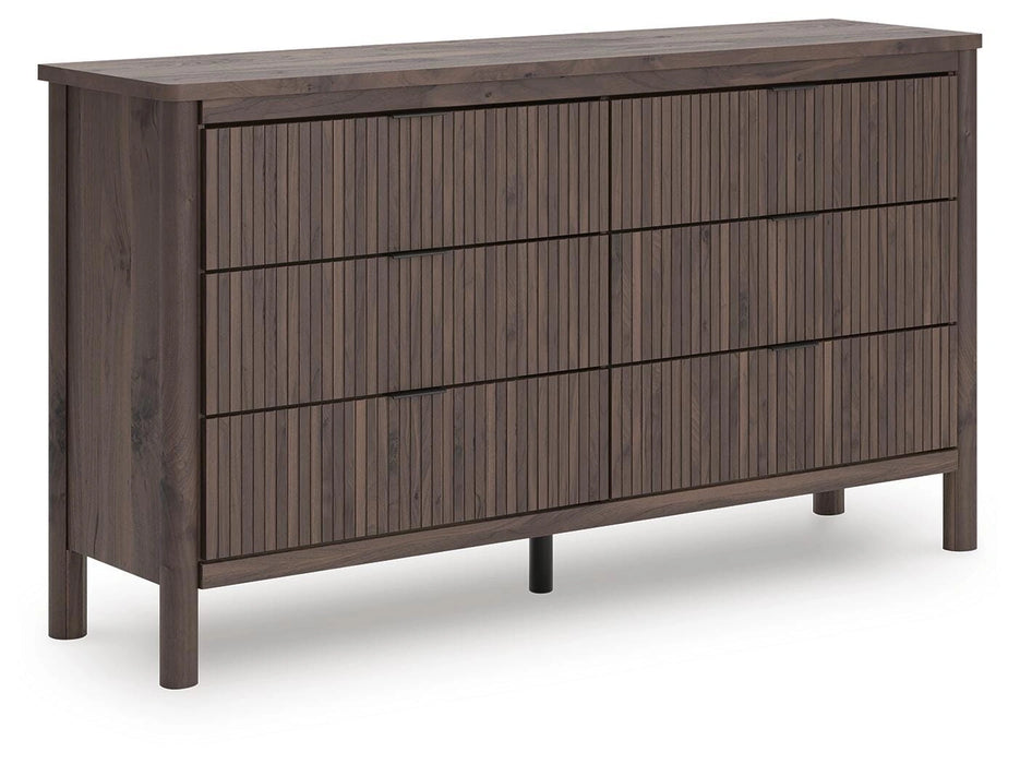 Pamytta Dresser