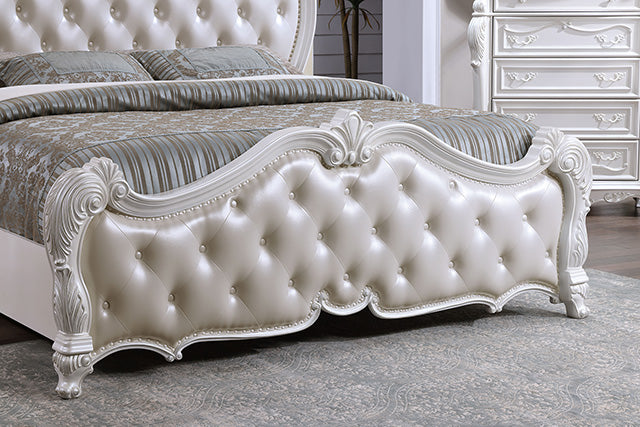 Ventresca E.King & Queen Bed White & Chrome