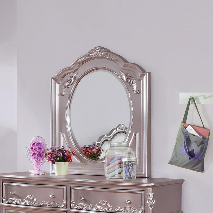 Caroline Metallic Lilac Mirror image