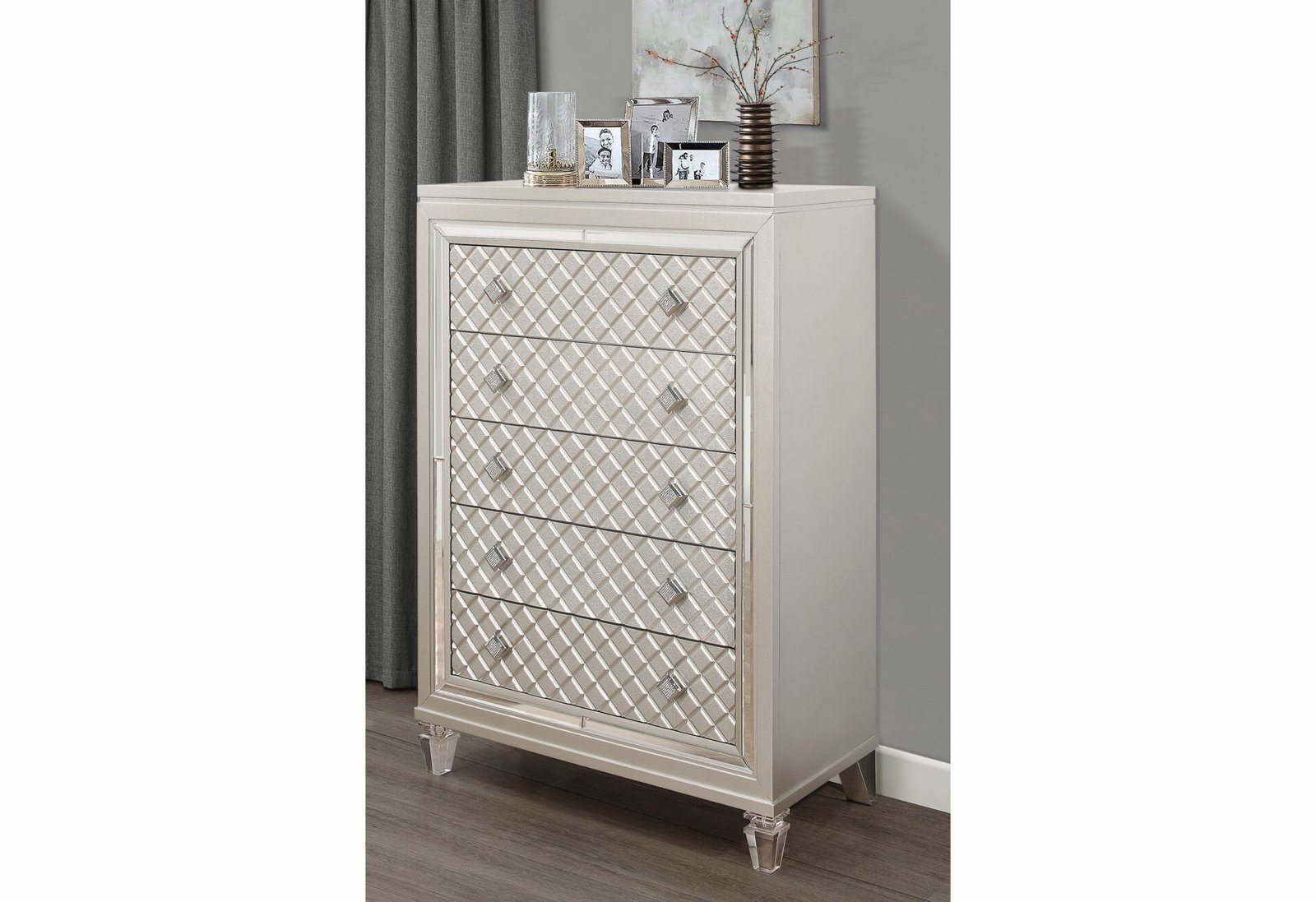 Paris-CH-RSC-1.jpg PARIS CHAMPAGNE CHEST